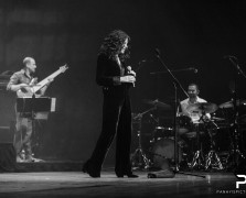 Η Ελευθερία Αρβανιτάκη σε συναυλία της στο Barbican τον Σεπτέμβρη του 2019